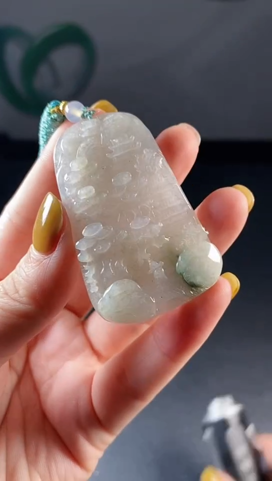 【闪购商品】翡翠颈饰未镶嵌00000000030