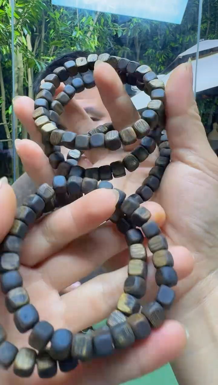 沉香碎屑沉香➕张勺子方糖0.7*6多样性发1