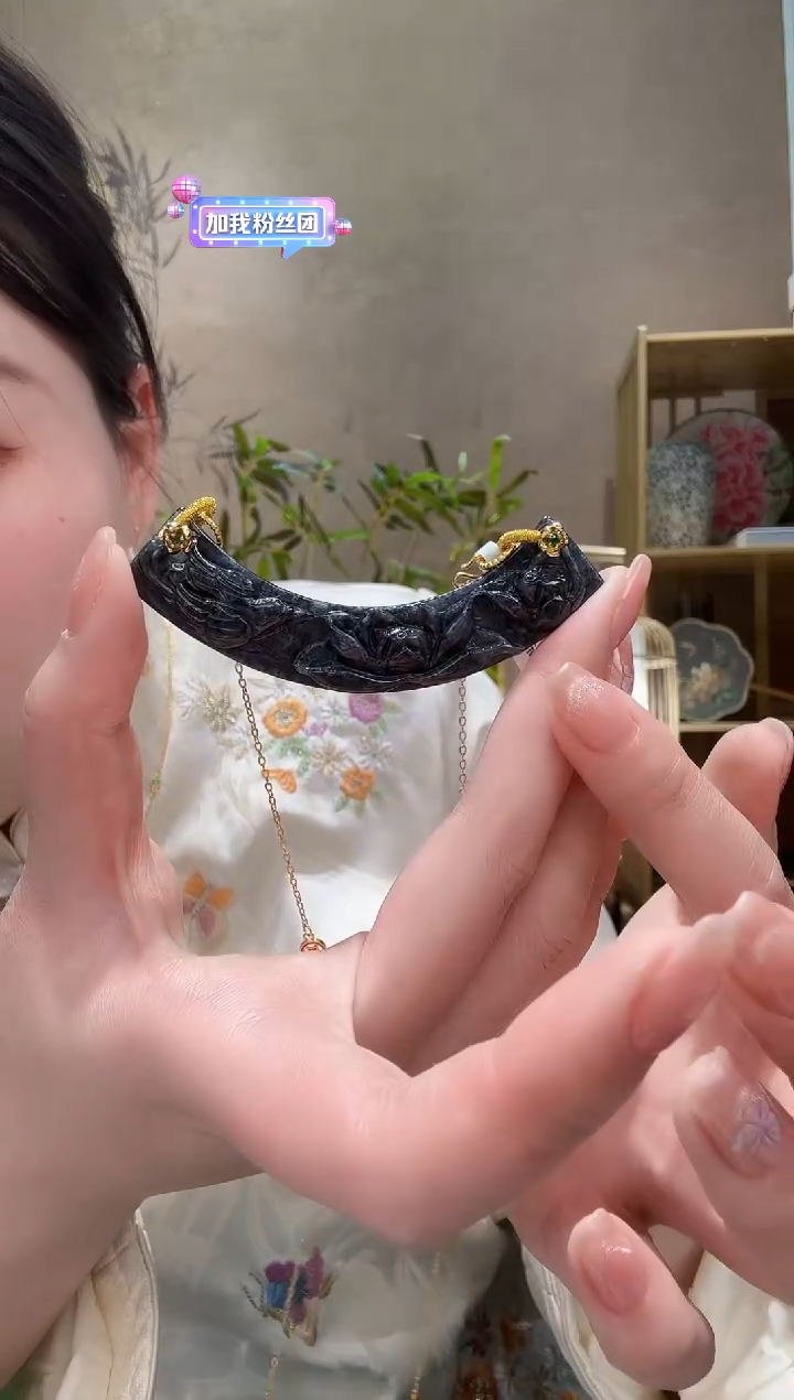 【闪购商品】翡翠颈饰未镶嵌吊坠