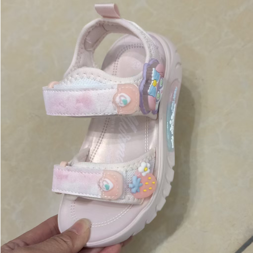 女童休闲凉鞋轻软底上线款
