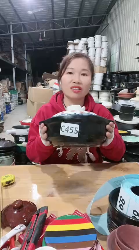 【闪购商品】c455瑕疵黑锅带盖，，