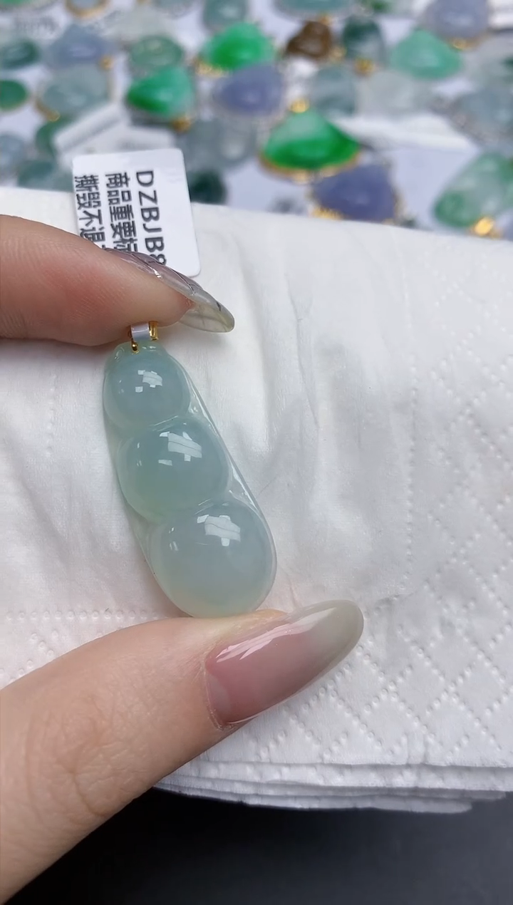 【闪购商品】翡翠颈饰18K金镶嵌天然缅甸翡翠A货