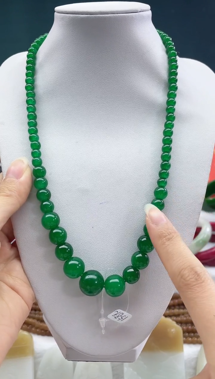 【闪购商品】石英质玉手链未镶嵌9