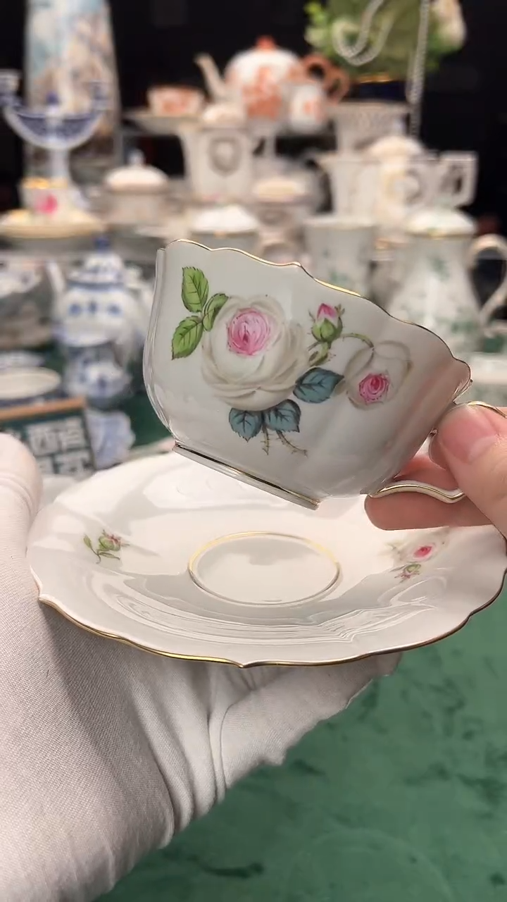 【闪购商品】瓷片梅森白玫瑰茶杯碟