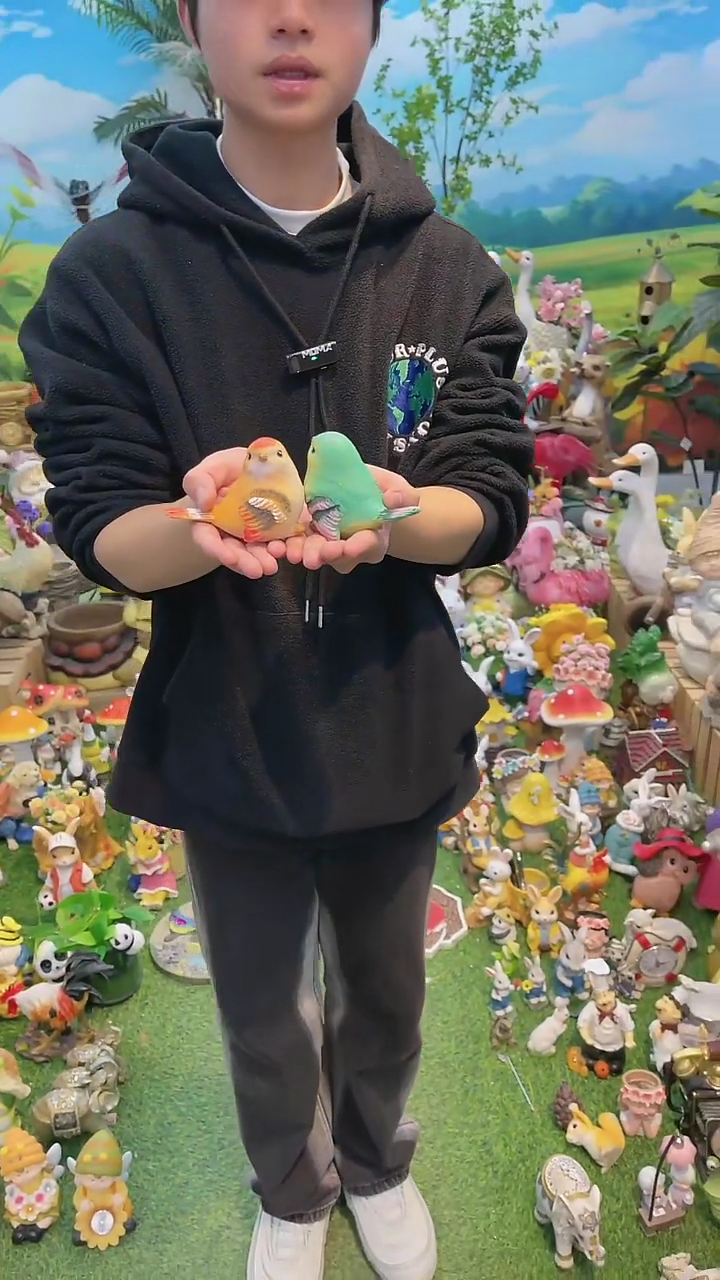 【闪购商品】树脂骑车子得小兔子花盆