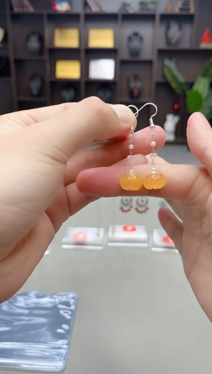 未镶嵌耳饰玛瑙/玉髓W06
