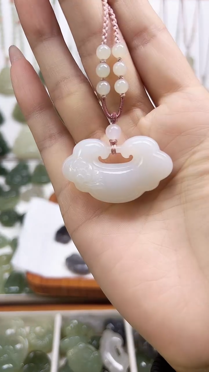 【闪购商品】和田玉颈饰未镶嵌平安锁吊坠42