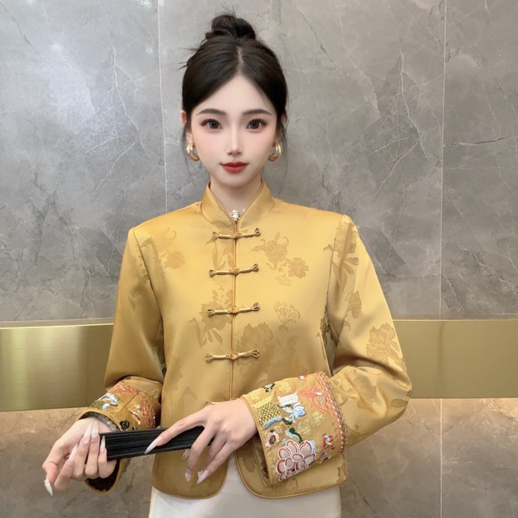 3398新国潮一字扣袖口刺绣外套