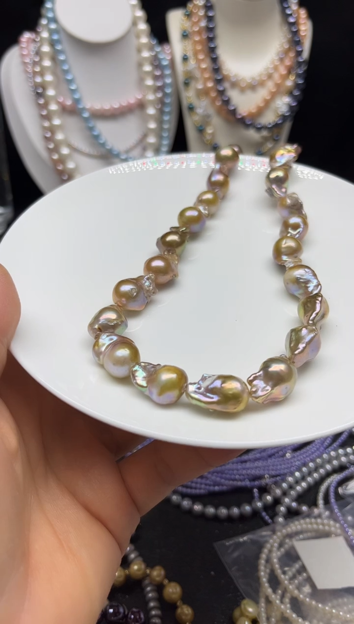 淡水珍珠未镶嵌颈饰多人