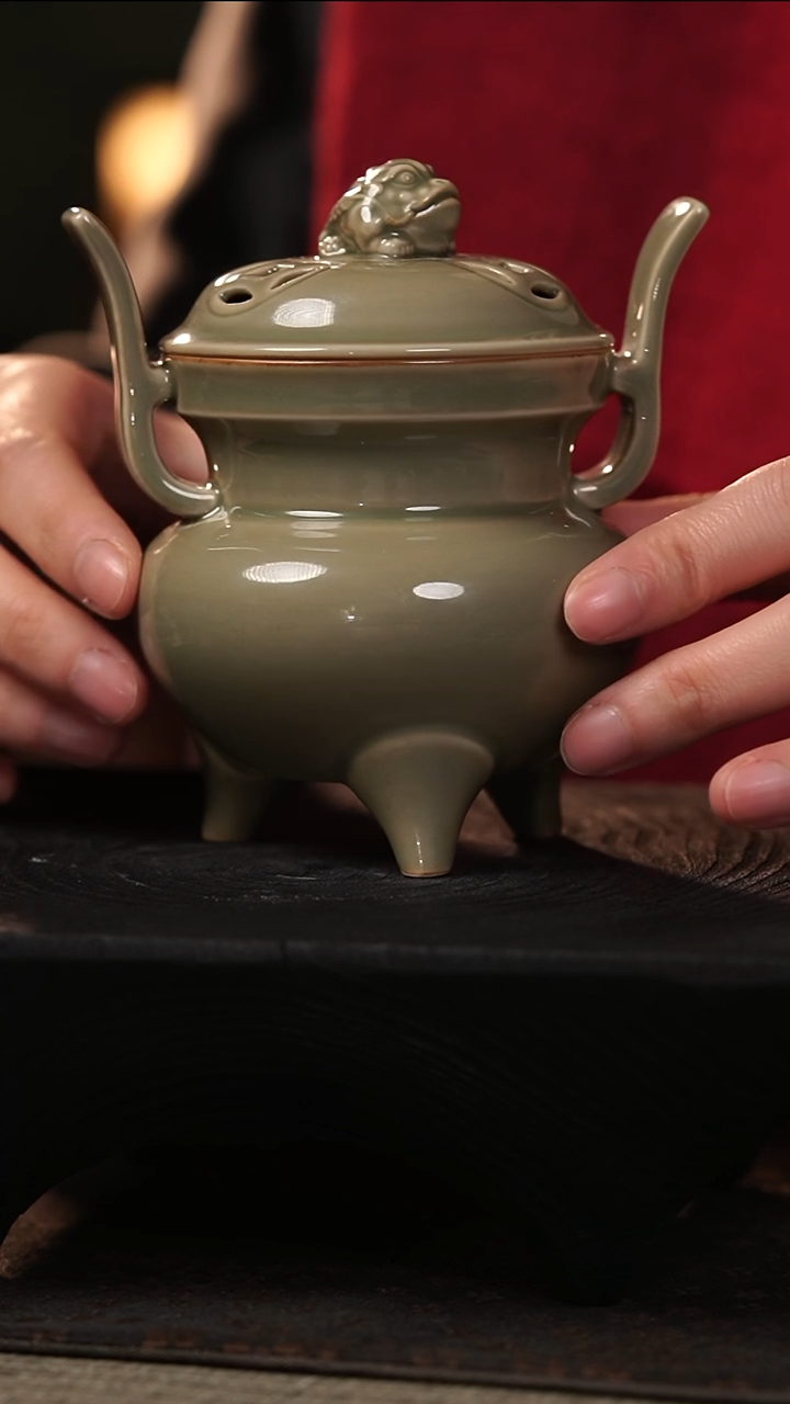 【闪购商品】王印老师个人作品 越窑青瓷福利（二级品）