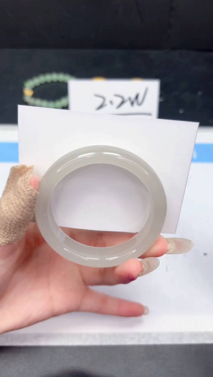 【闪购商品】石英质玉手镯未镶嵌433-54.1