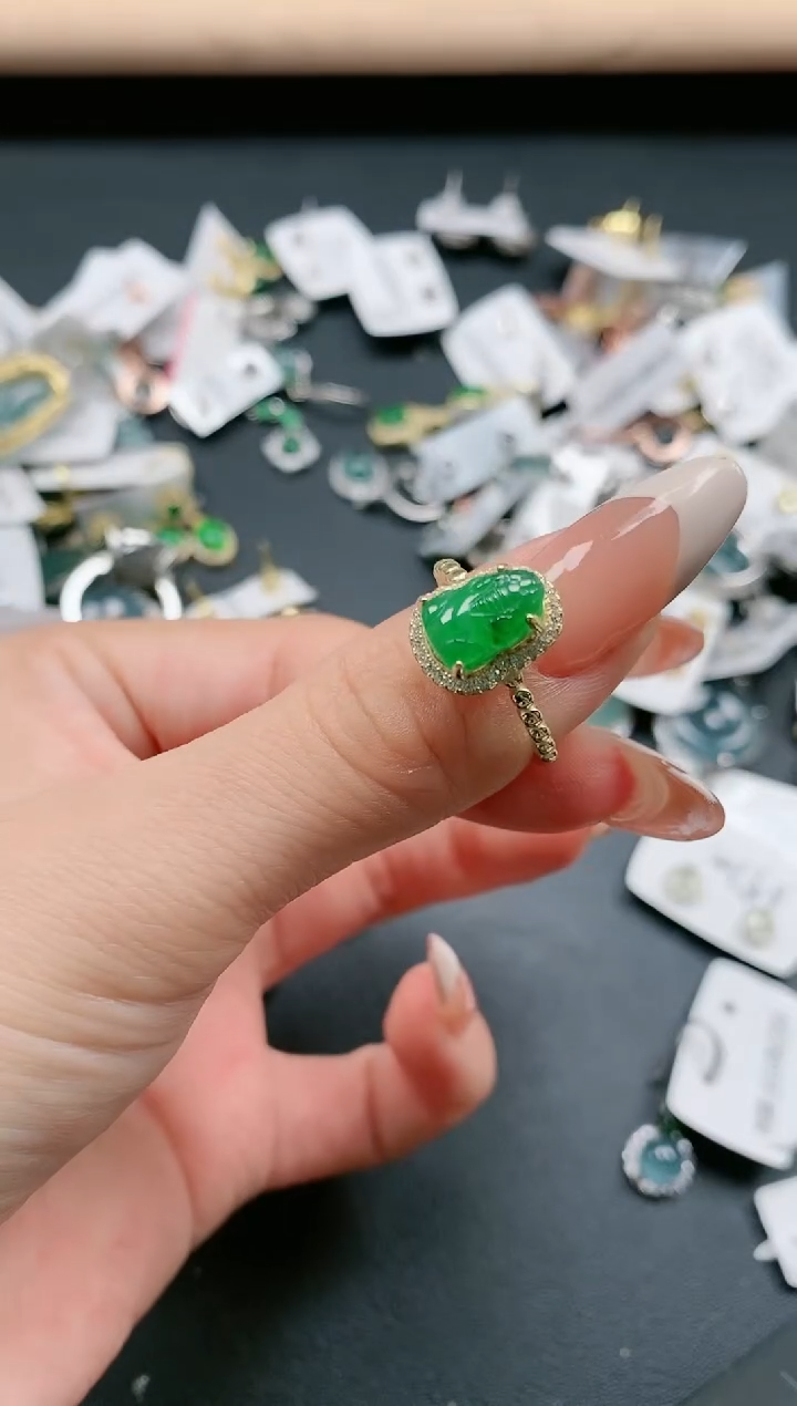 【闪购商品】翡翠戒指银S925镶嵌11111111