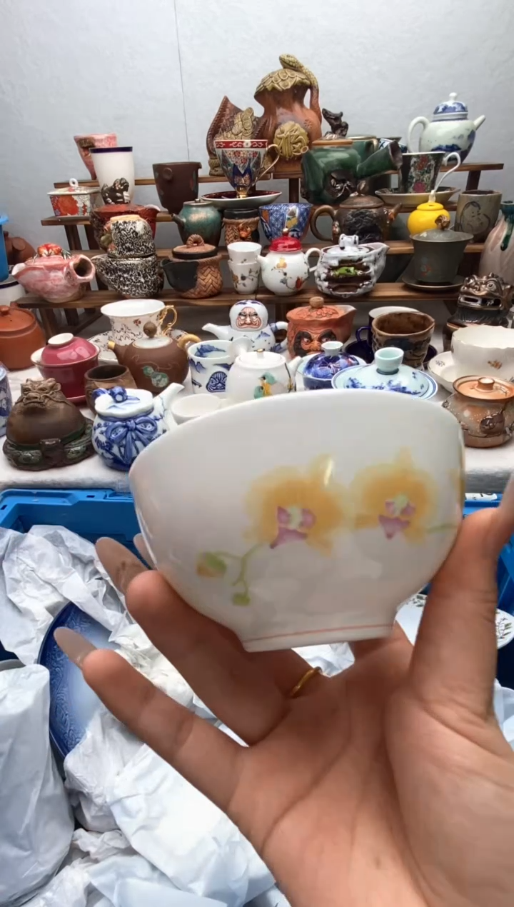 瓷片新号开播全场福利一对一闪购