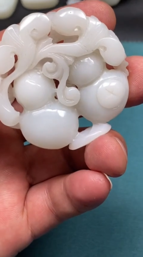 和田玉未镶嵌挂件和田玉