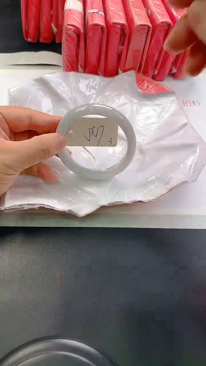 未镶嵌手镯翡翠3