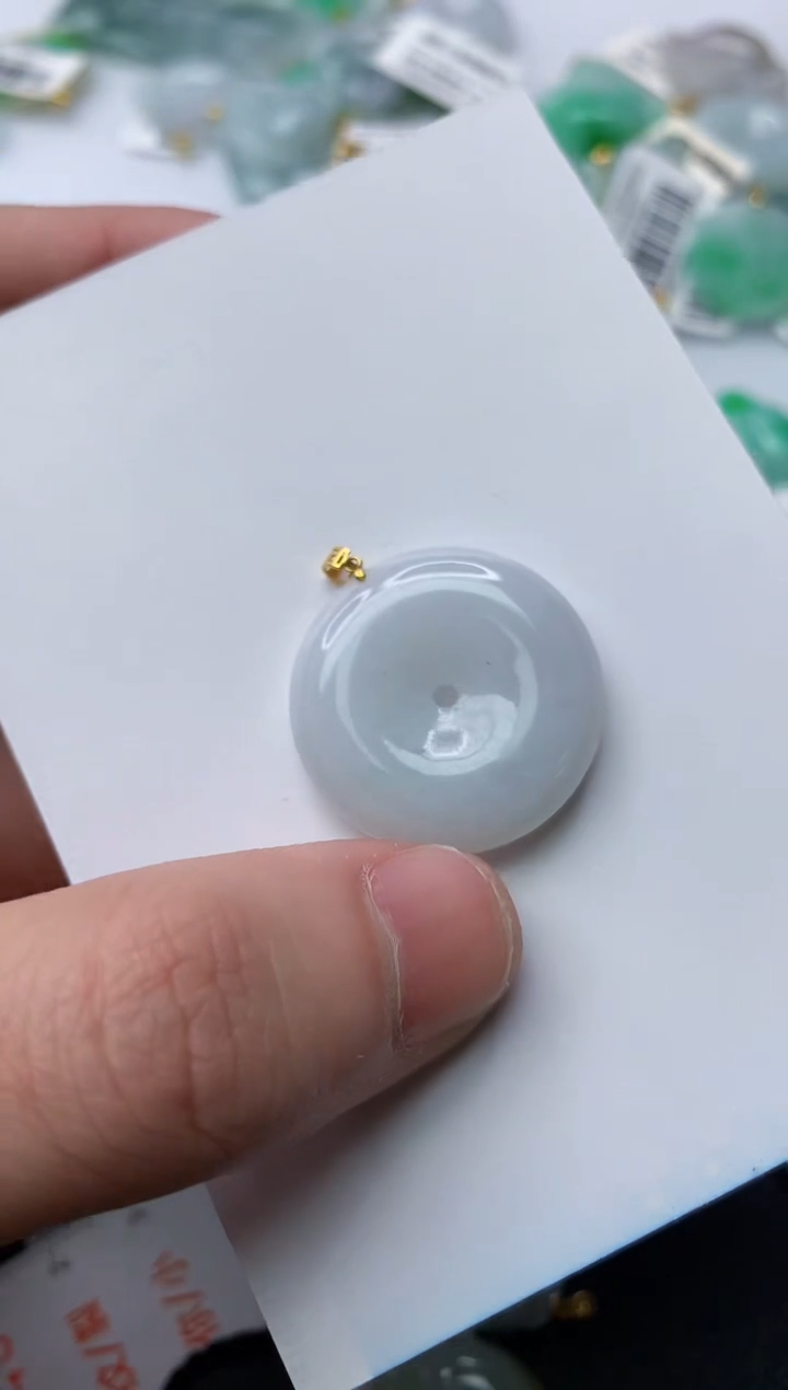 【闪购商品】翡翠颈饰18K金镶嵌74.........