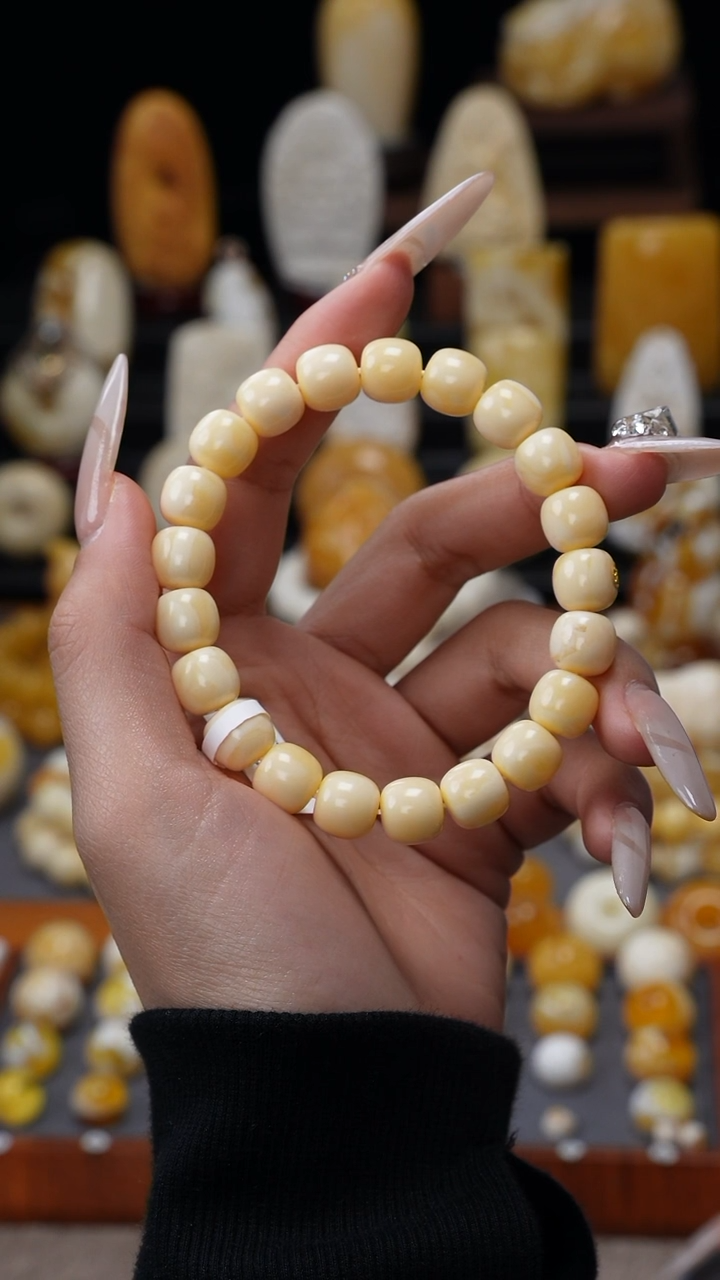 【闪购商品】琥珀裸石未镶嵌658586358