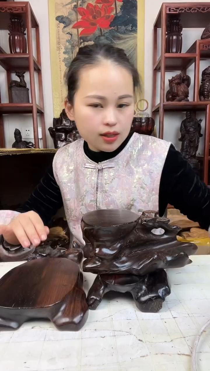 【闪购商品】木臻宝工艺随行底座