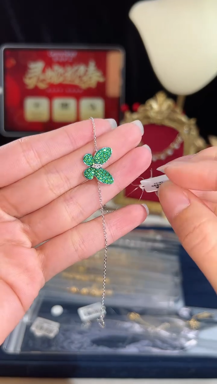 【闪购商品】石榴石手链18K金镶嵌BB4317#-W#48