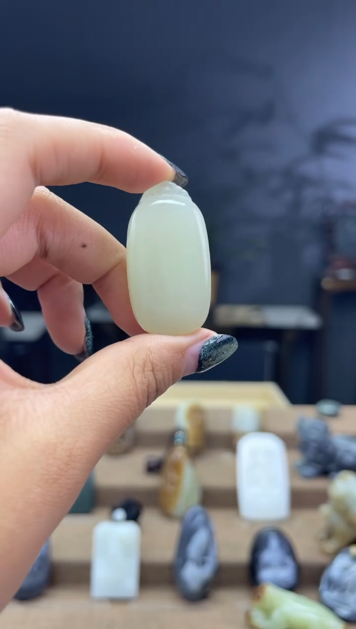 颈饰未镶嵌和田玉1