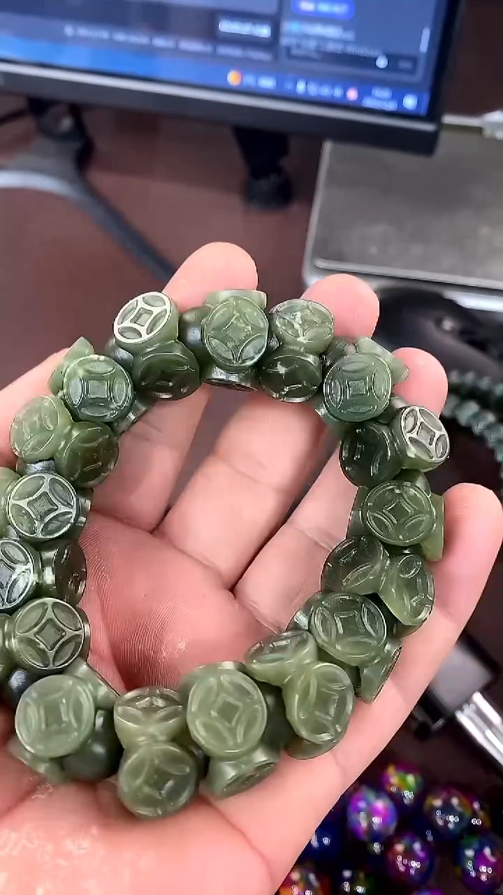 未镶嵌手链透闪石质玉手串