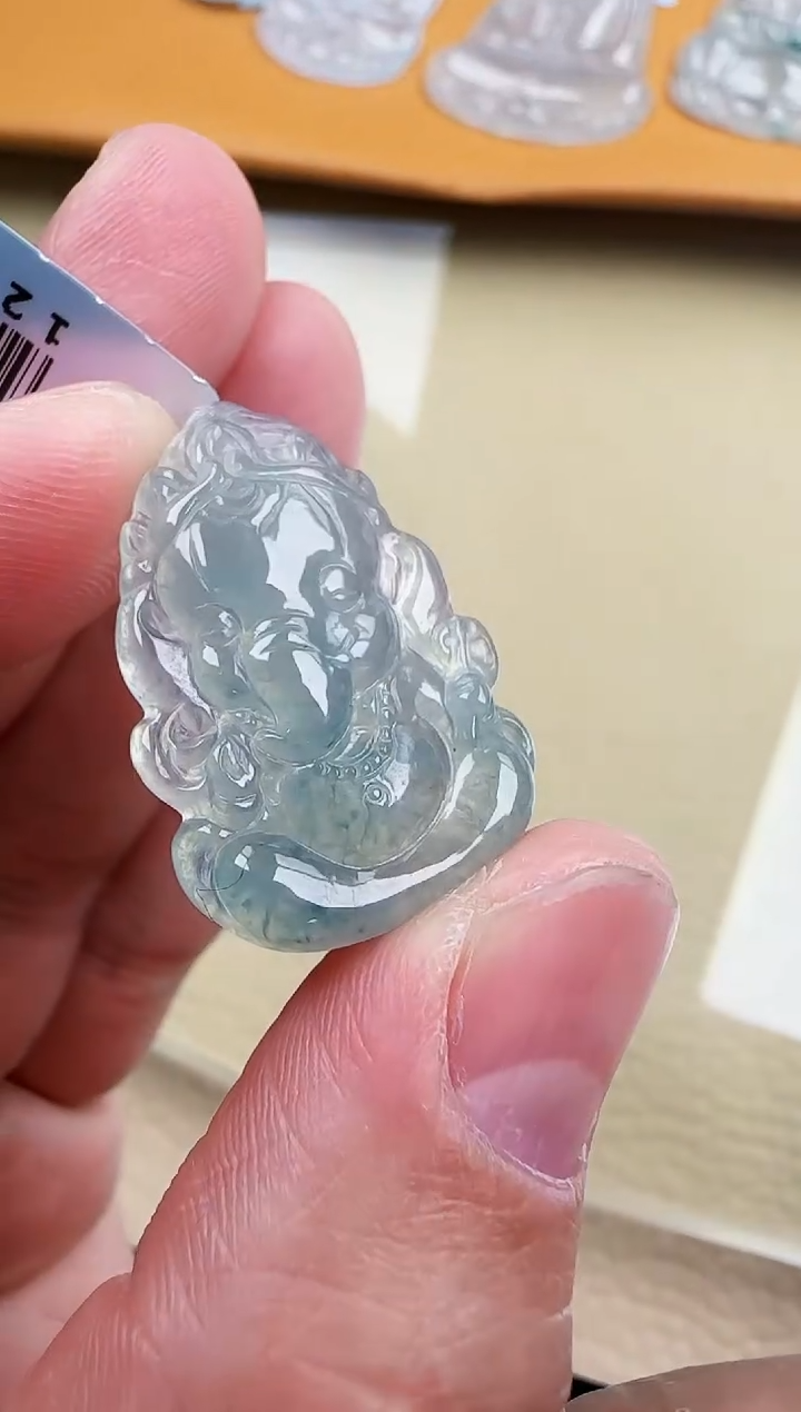 【闪购商品】翡翠颈饰未镶嵌翡翠