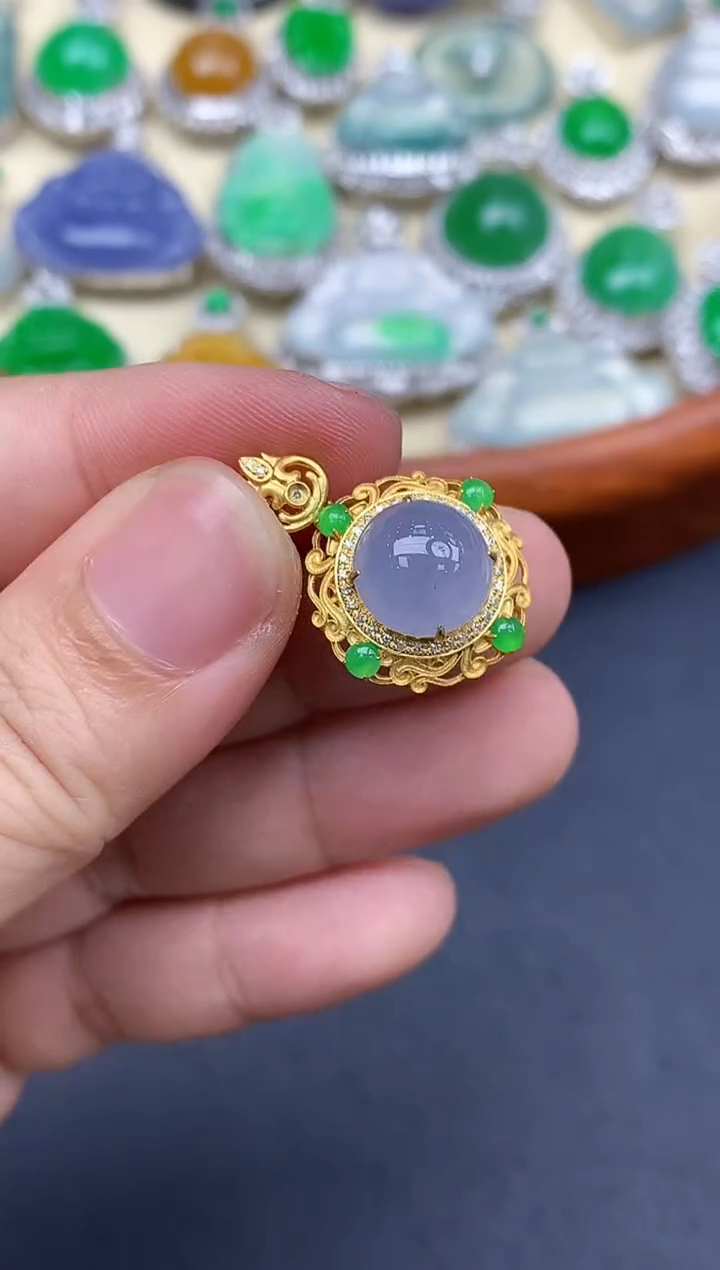 颈饰18K金镶嵌翡翠510-中国好珍宝