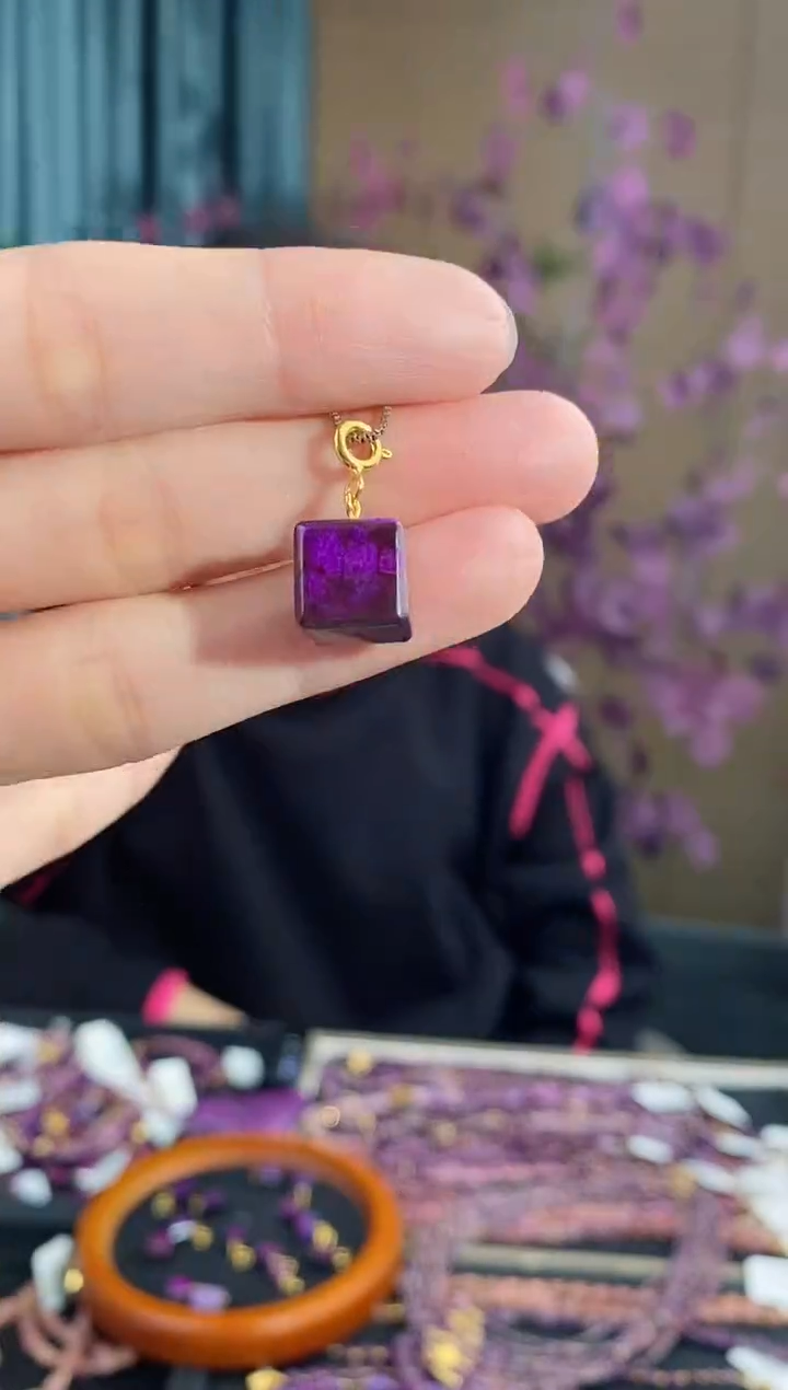 【闪购商品】苏纪石（舒俱来）吊坠(不含链)银S925镶嵌190