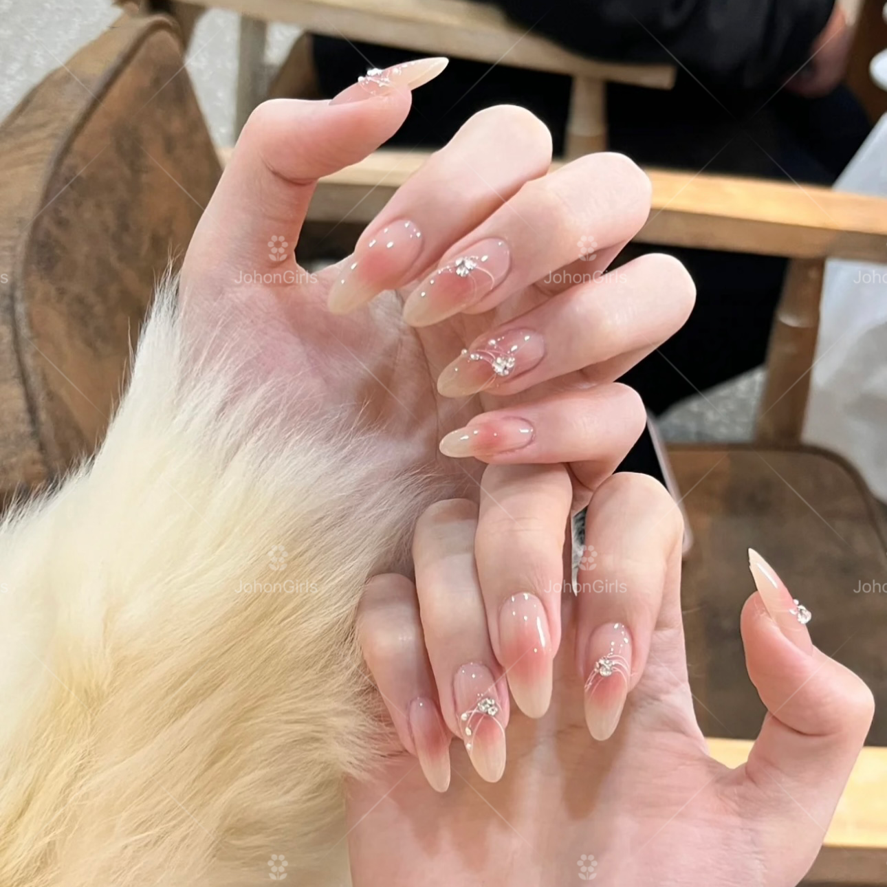 JohonGirls'/琴岛小嫚【梦境碎钻】纯手工腮红穿戴甲中长款气质美甲