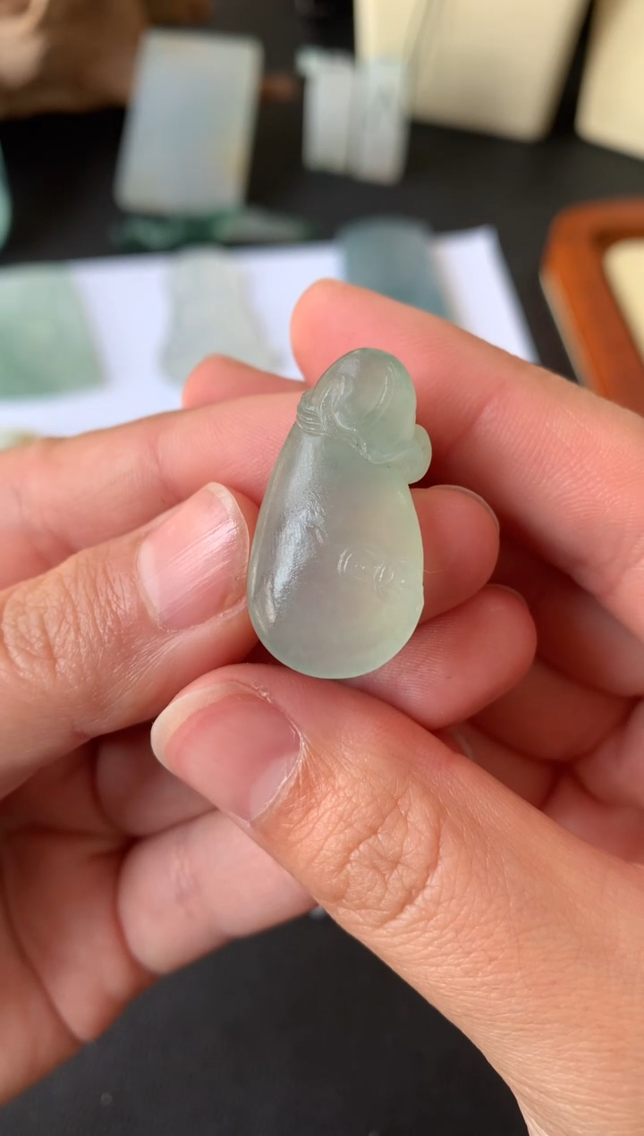 【闪购商品】定制翡翠未镶嵌翡翠