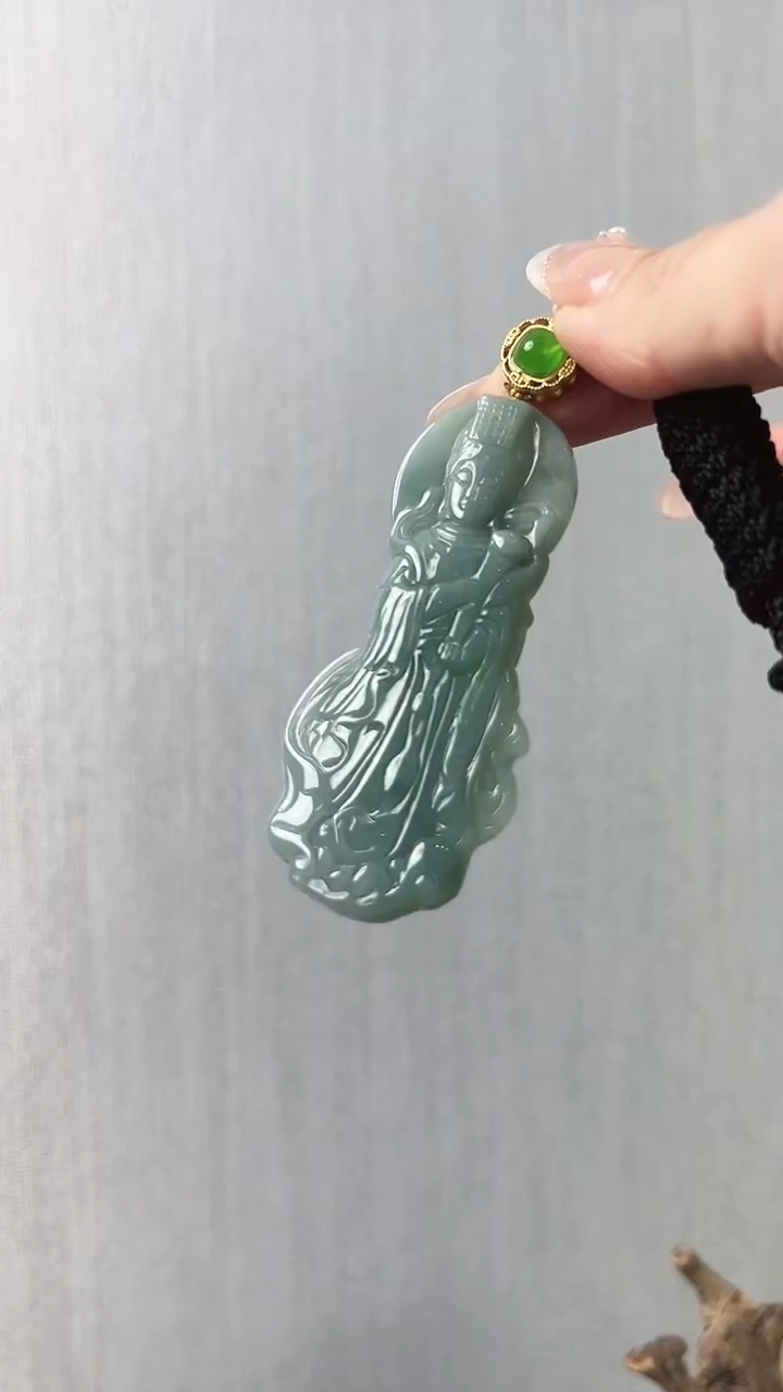 【闪购商品】翡翠颈饰未镶嵌观音