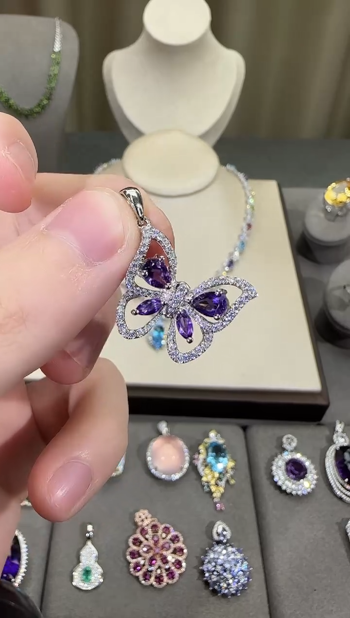 颈饰银S925镶嵌紫晶18mm吊坠蝴蝶款