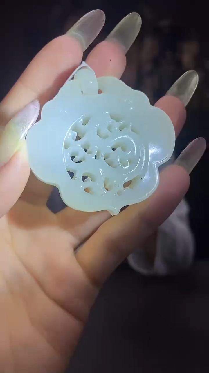 和田玉未镶嵌颈饰c613