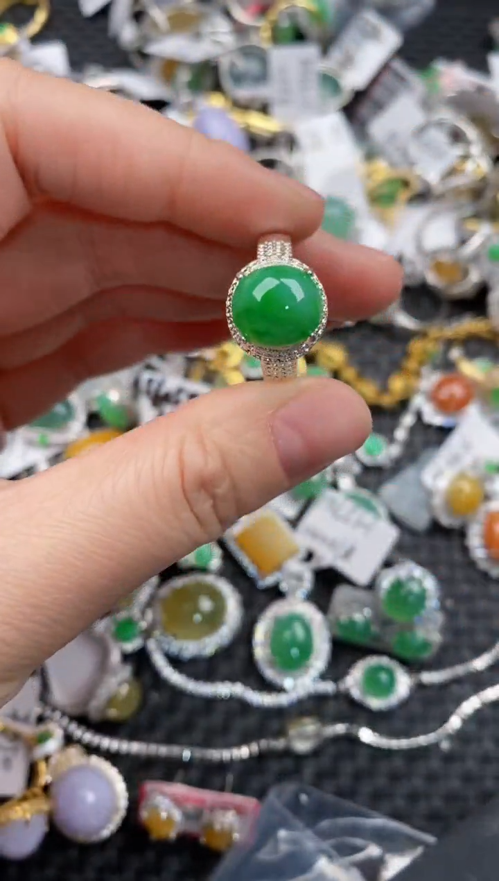 未镶嵌戒指翡翠888             9