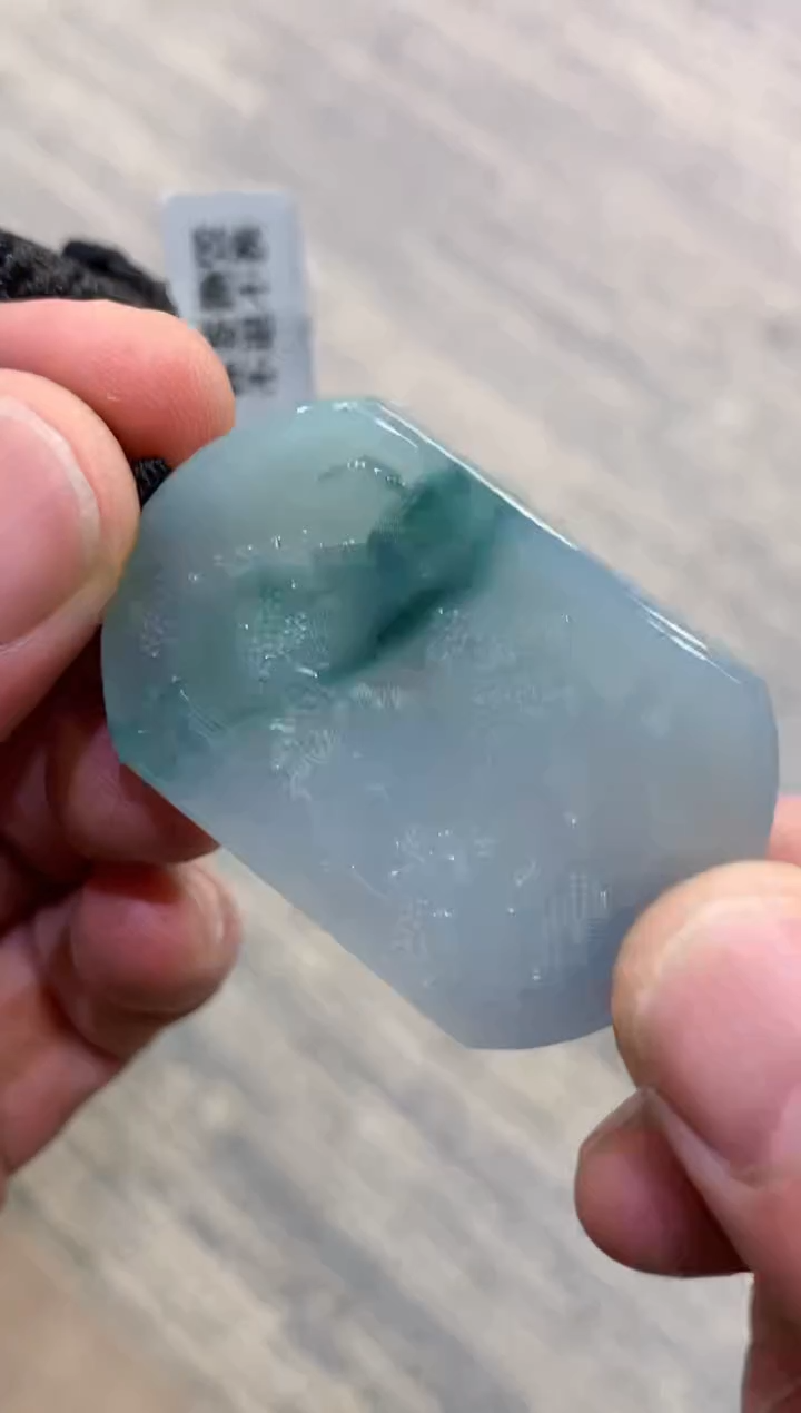 颈饰未镶嵌翡翠天然A货翡翠