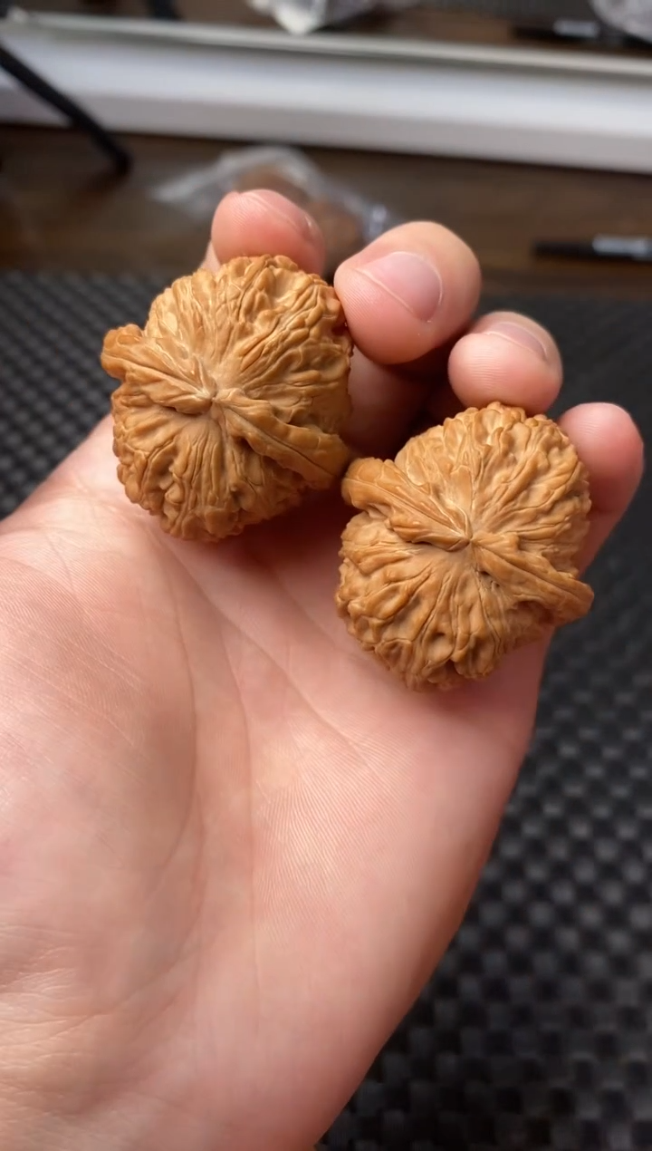 把件文玩核桃全品球白38尺