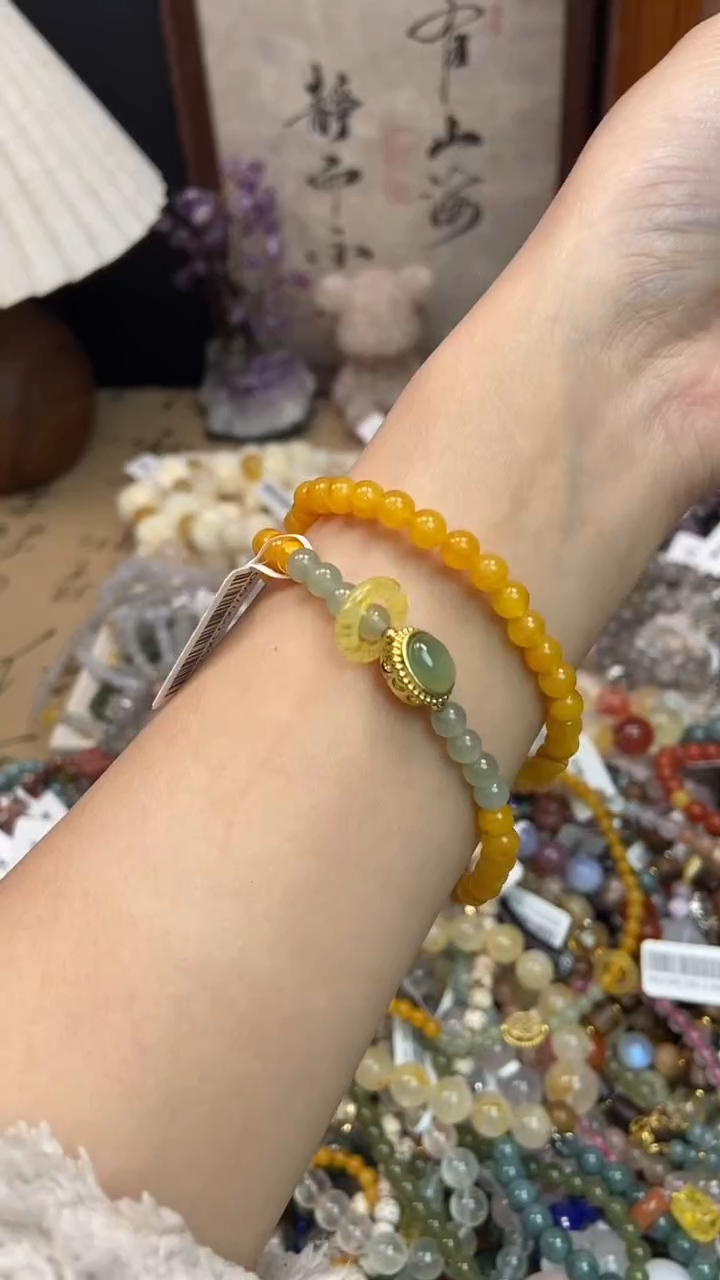 未镶嵌琥珀手饰240