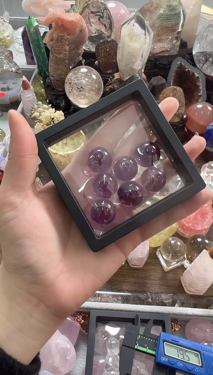 水晶摆件未镶嵌M559 拍一发七  约1.9cm