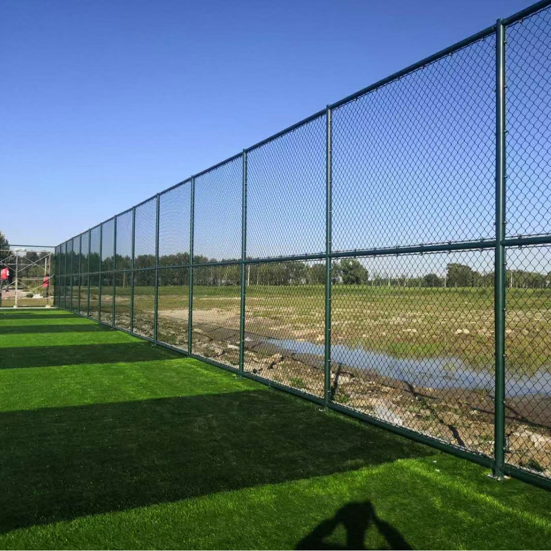 篮球场护栏网菱形勾花球场网学校体育场围网篮球场足球场围栏网