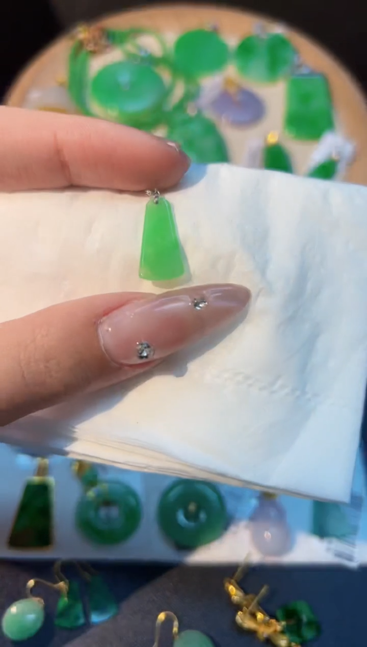 【闪购商品】翡翠颈饰18K金镶嵌Y缅料A货/支持复检/一件