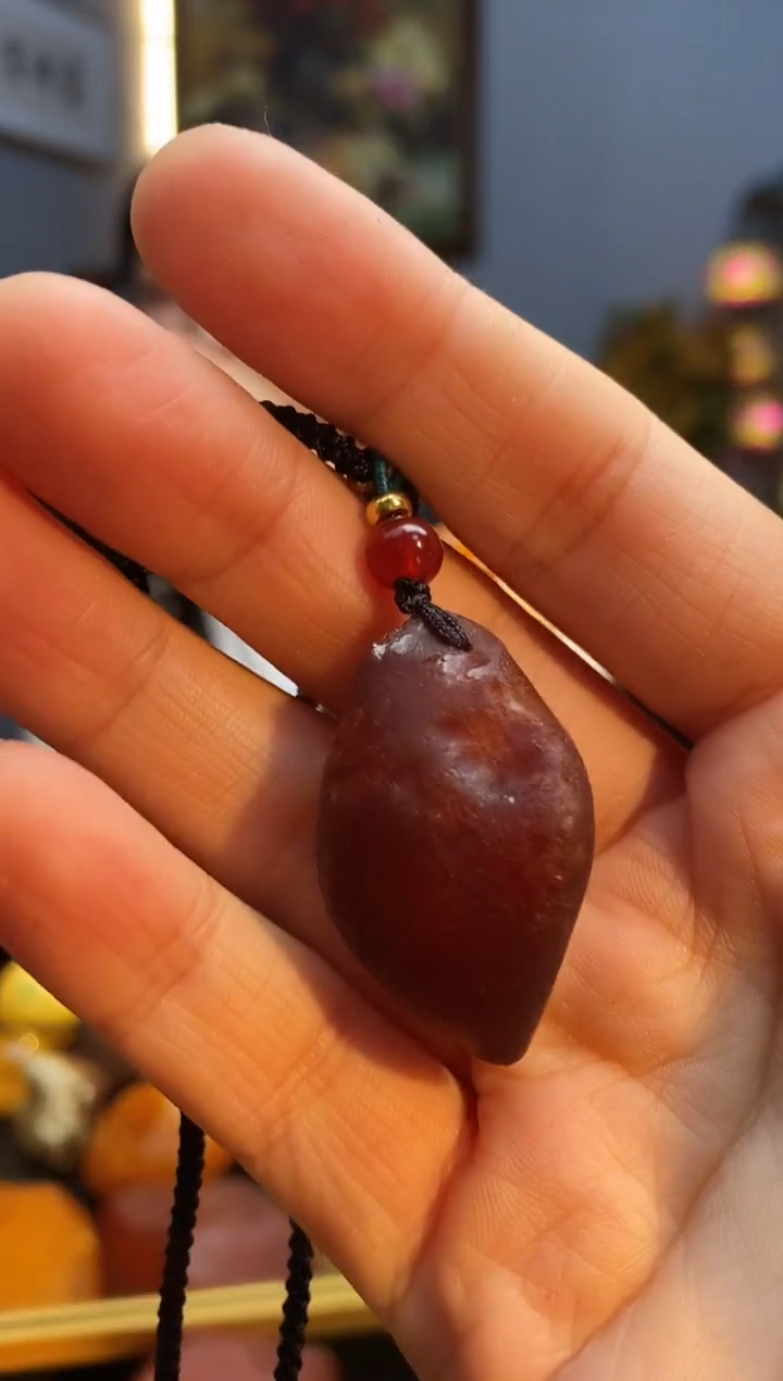 琥珀颈饰未镶嵌挂件