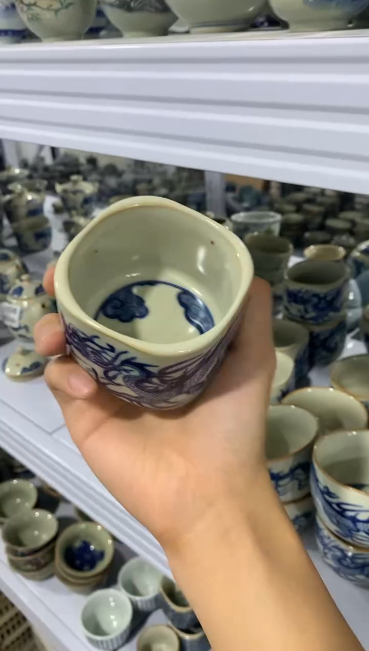 茶具茶壶、盖碗、主人杯、客杯（轻轻微瑕介意勿拍）