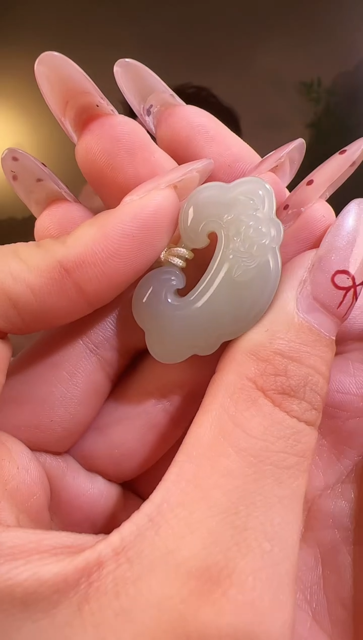 【闪购商品】和田玉颈饰未镶嵌锁无多样性发