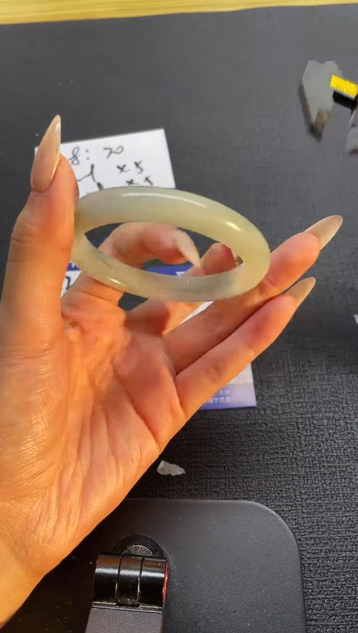 未镶嵌手镯石英质玉33-60