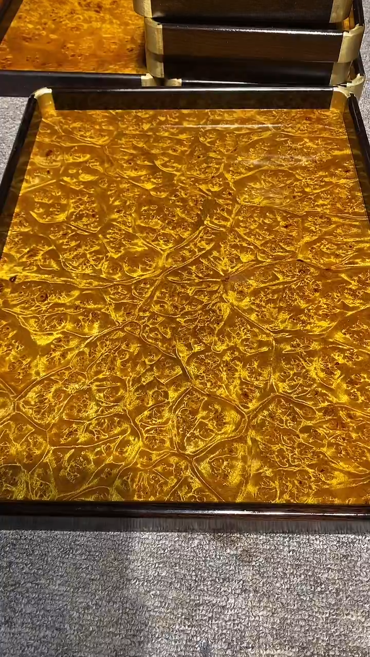 木木雕款志**哥大茶盘一个
