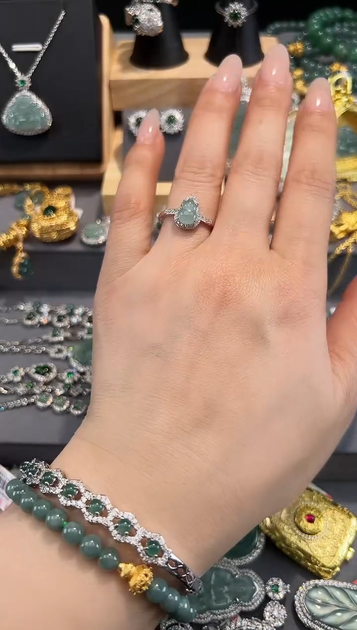 【闪购商品】翡翠戒指未镶嵌天然翡翠A货