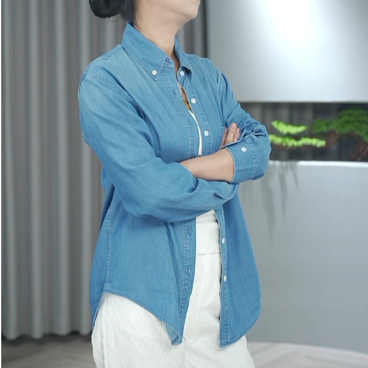 【衣长70-72】轻薄冰感牛仔衬衫女防晒天丝简约时髦衬衣8901