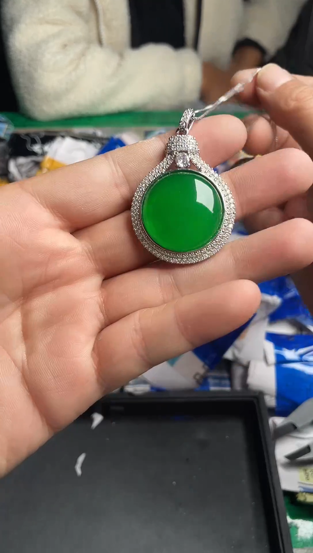 强子收货时尚吊坠A-44