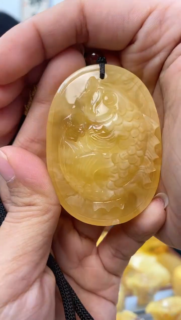 【闪购商品】蜜蜡裸石未镶嵌天然琥珀蜜蜡年年有鱼