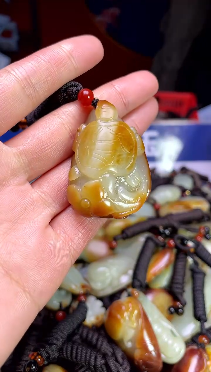 【闪购商品】和田玉颈饰未镶嵌1